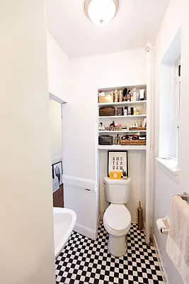 Rented by FirstService Realty (legacy) | media 27