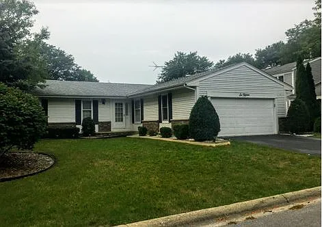 615 Pontiac Ln photo 1