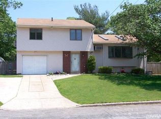 5 Franco Ave, Selden, NY