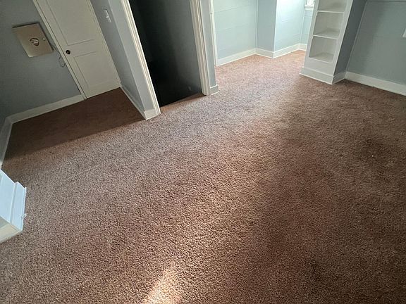 5th image of 1089 N Belvedere Blvd