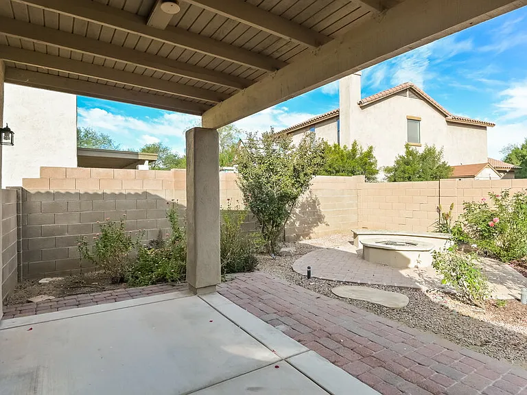 405 E Placita Nodo — Photo 16