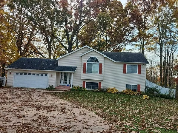 830 Sand Lake Rd, Sand Lake, MI 49343