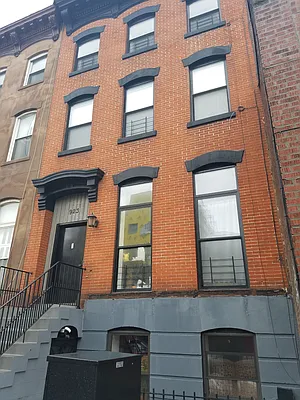 Rented by Corcoran | media 19