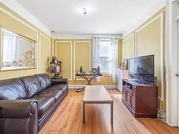 64-09 39th Ave #1, Queens, NY 11377