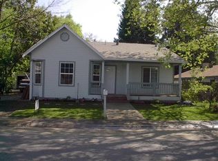 1100 Azusa St, Sacramento, CA 95833