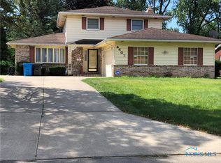 4401 Terrace Vw N, Toledo, OH 43607