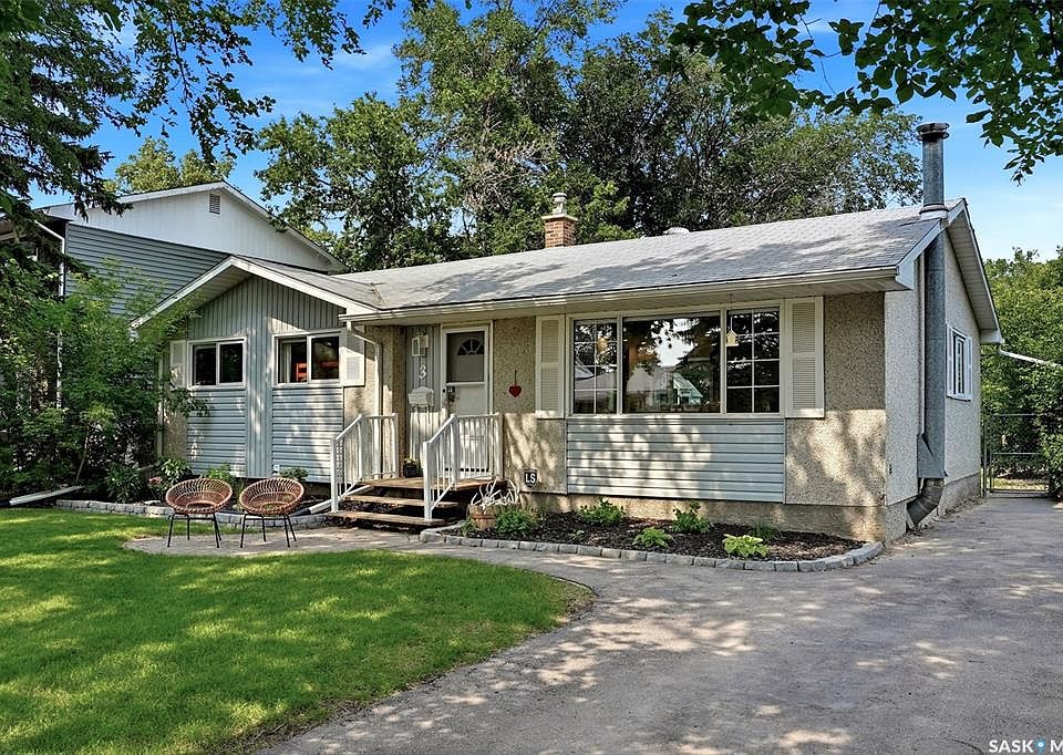 1st image of 3 Woodlawn PLACE