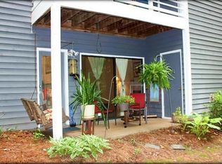 316 Meadows Cir, Winston Salem, NC 27104