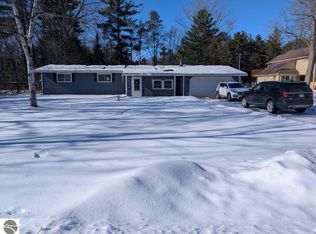 5521 Melanie Ln, Oscoda, MI 48750