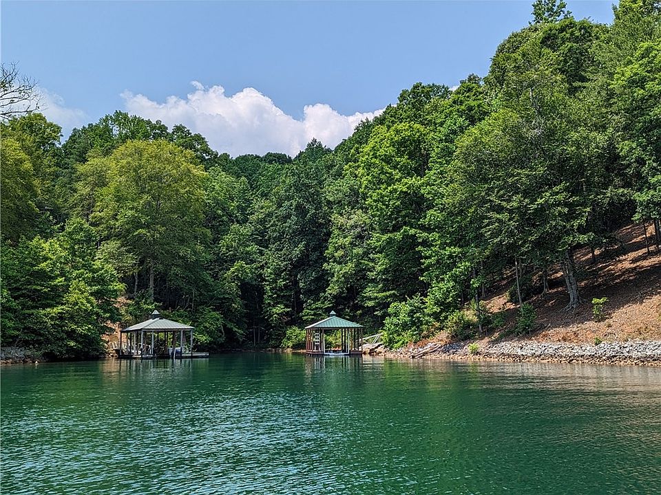 1st image of 310 Eagles Bend Trl