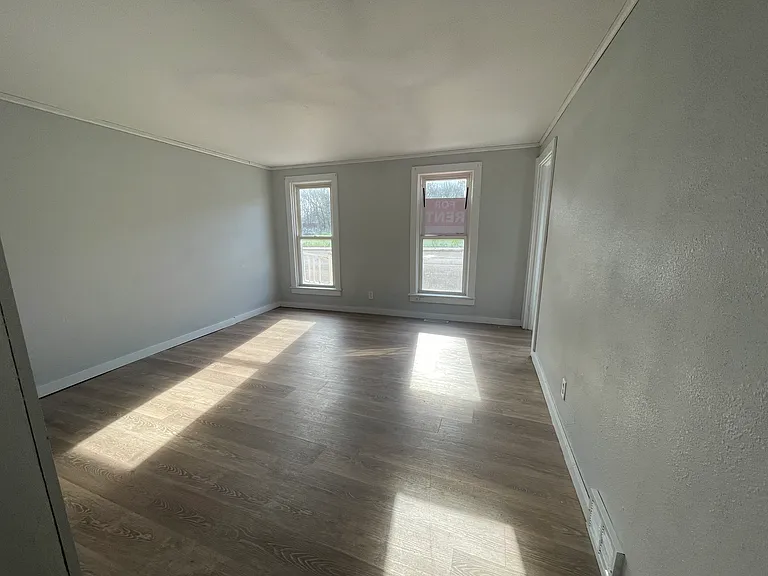 605 Bridge St #607 — Photo 3