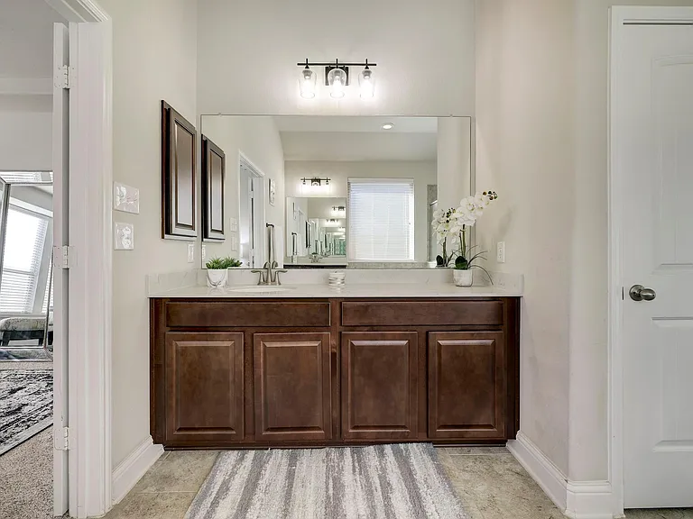 5215 Baroness Ln — Photo 18