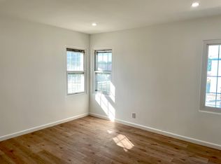 10400 S Van Ness Ave #10402, Los Angeles, CA 90047
