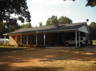 1866 Gingerhill Rd, Coldwater, MS 38618