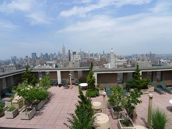 5th image of 60 E 8th St APT 29F