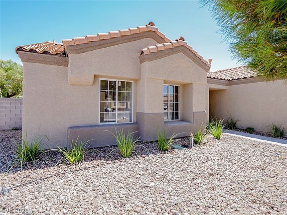 5th image of 4433 Summer Glen Ln