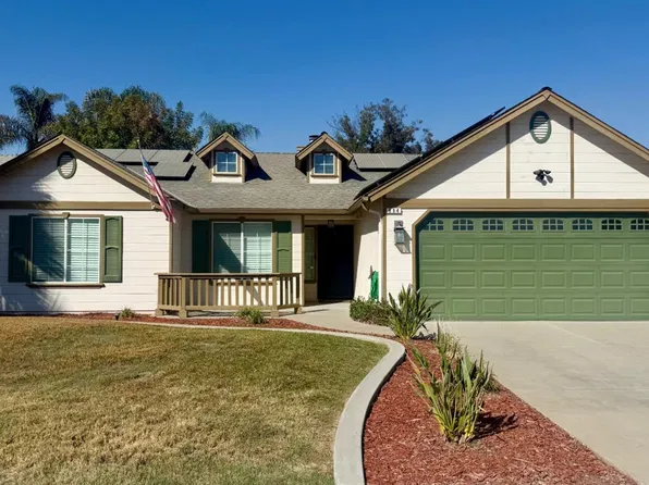 884 W Cinnamon Ave, Hanford, CA 93230