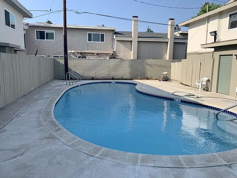 Cypress Apartments — Photo 15