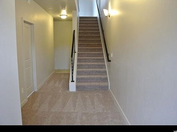 Entryway to Main Floor