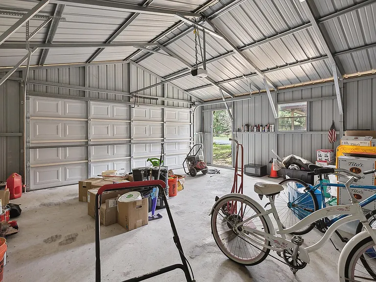 9400 Live Oak Ln — Photo 15