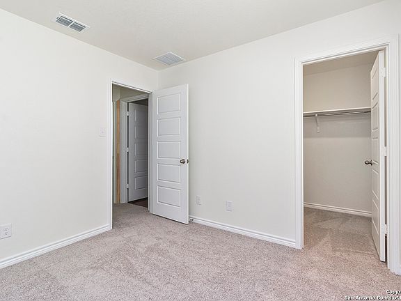 3rd image of 15354 Oceanus Drive