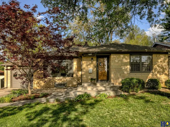 3322 Grimsby Ln, Lincoln, NE 68502