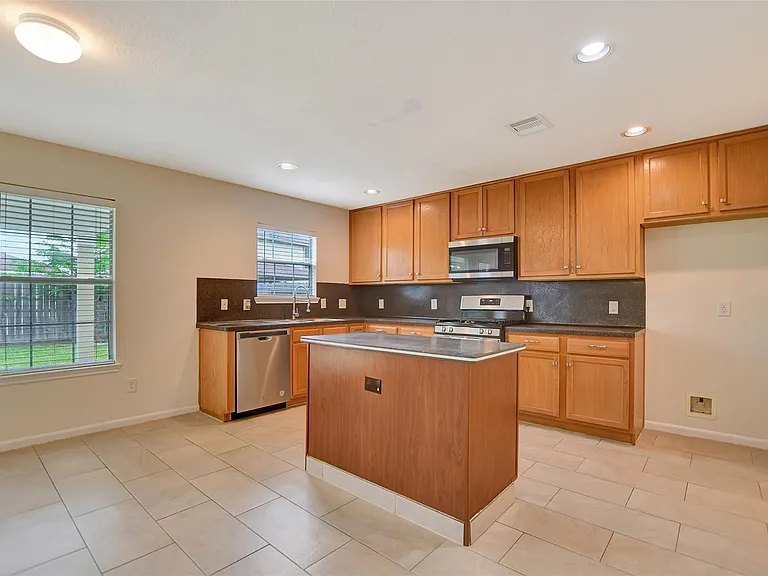 29198 Legends Green Dr — Photo 18