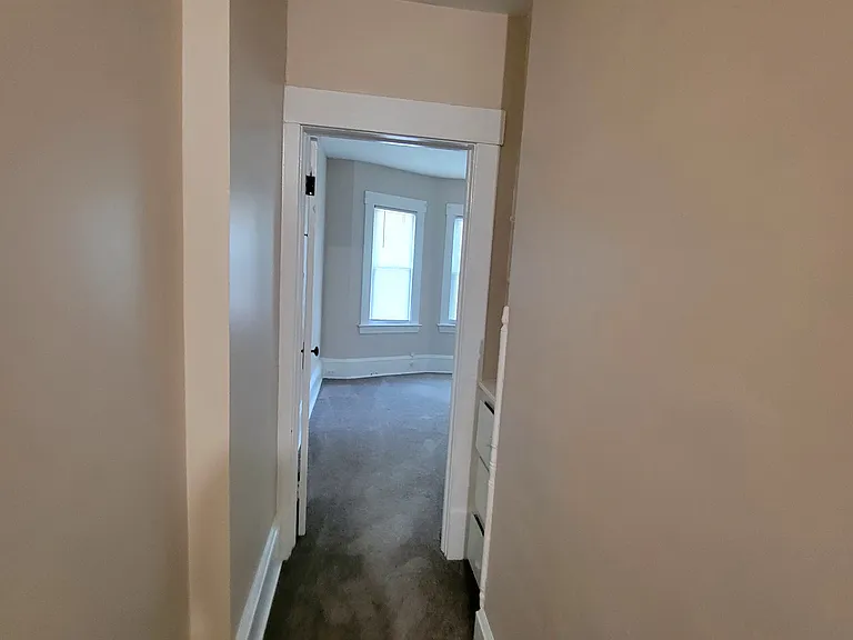 2266 Grandview Ave — Photo 30
