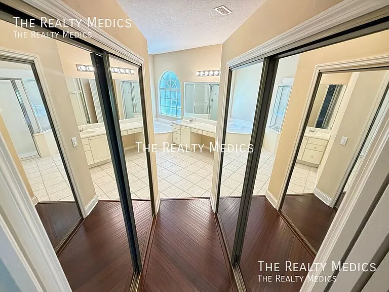1565 The Oaks Blvd — Photo 25