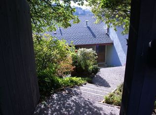 15 Vista Del Mar Ct, Oakland, CA 94611