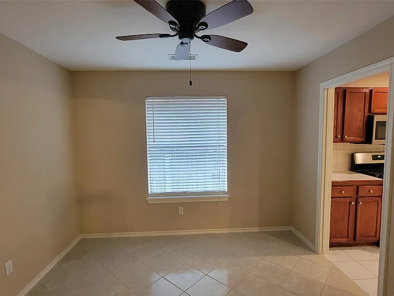 3335 Lakeland Gardens Dr — Photo 8