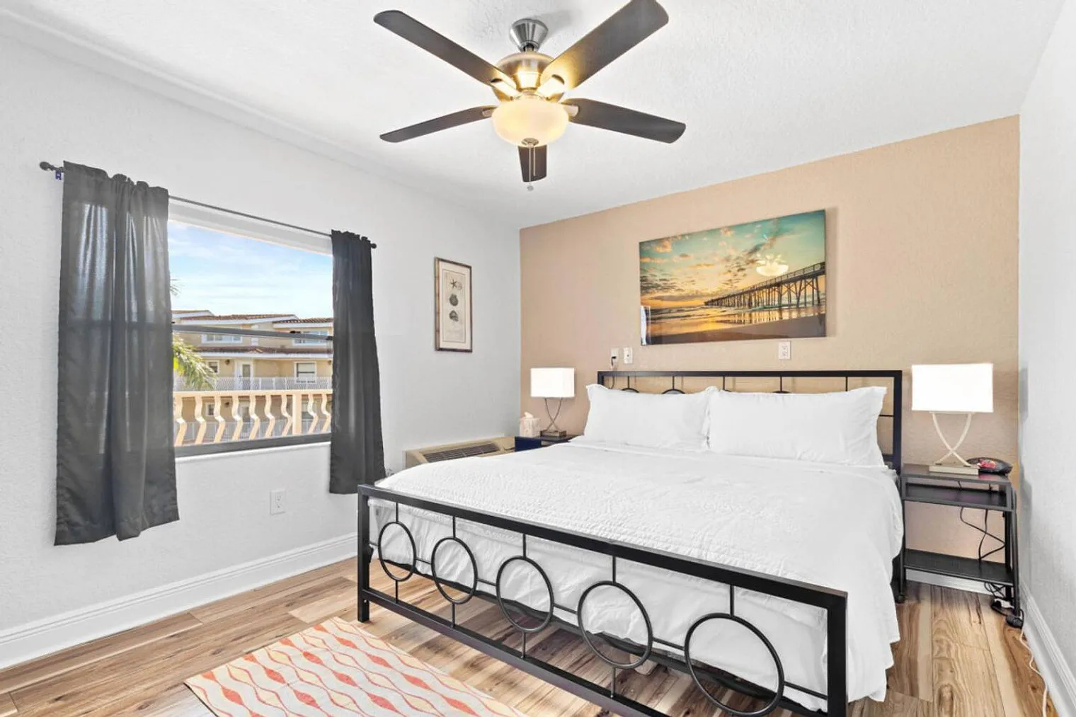 1 bed, 1.0 bath, $3,743 — Photo 3