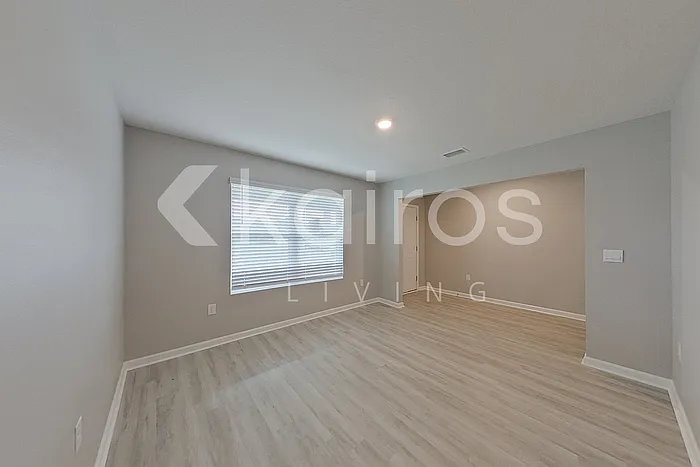 4820 Malay Cir — Photo 9