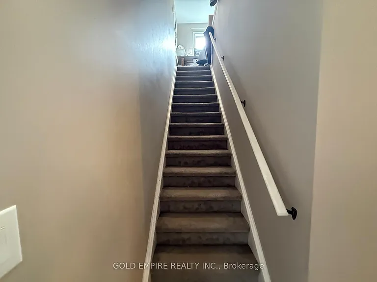 3270 Singleton Ave #21 — Photo 16