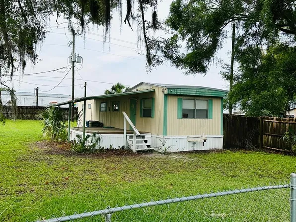 5 NE 12th Ave, Chiefland, FL 32626