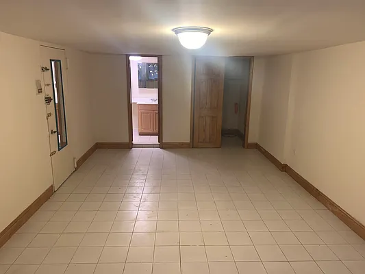 Rented by Guidance Realty Corp. | media 21