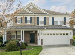 704 Weathervane Dr, Durham, NC 27703