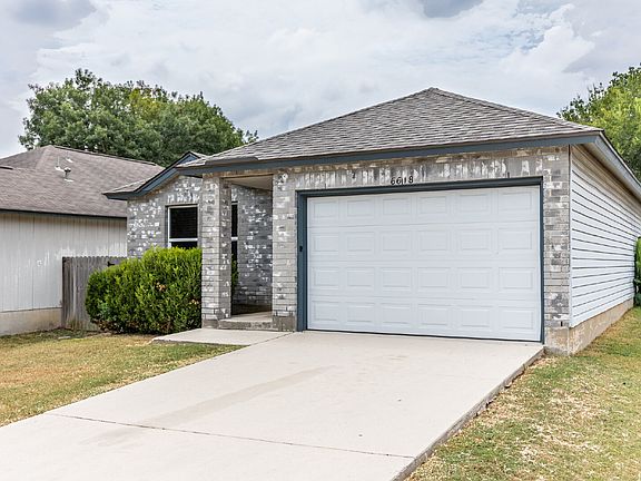 3rd image of 6618 Evenridge Ln