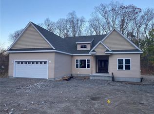 63 Progress St, Lincoln, RI 02865