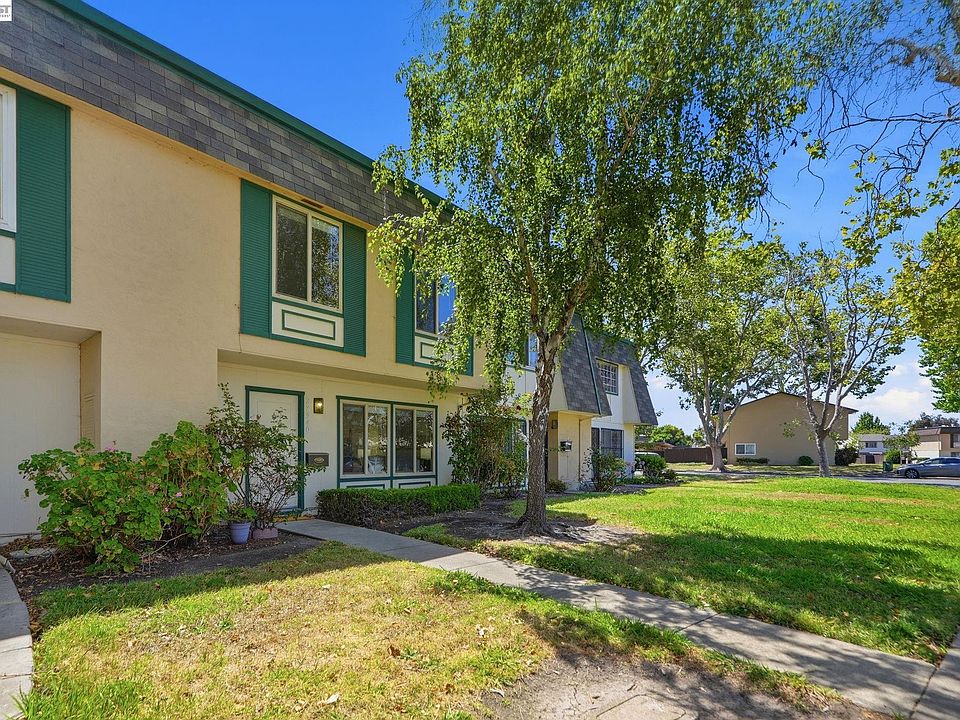 1st image of 27540 Ponderosa Ct