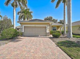 9815 Nostalgia Pl, Englewood, FL 34223