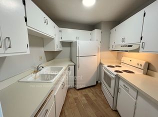 50 Carquinez Scenic Dr, Martinez, CA 94553