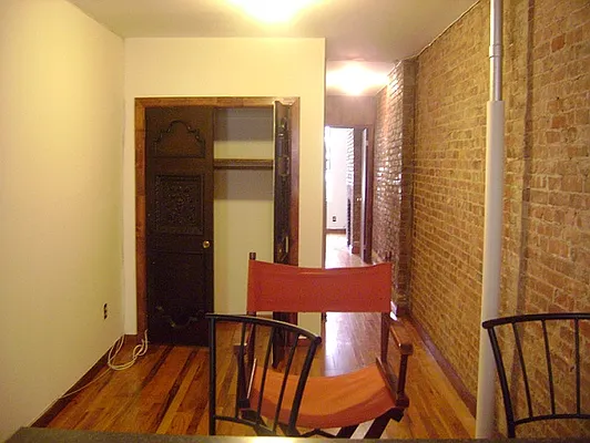 Rented by MRB | media 25