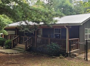 1060 McCuan Ln, Tunnel Hill, IL 62972