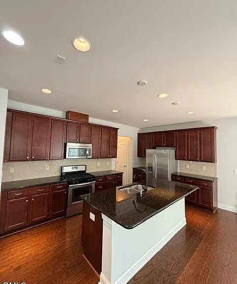 124 Concordia Woods Dr — Photo 13