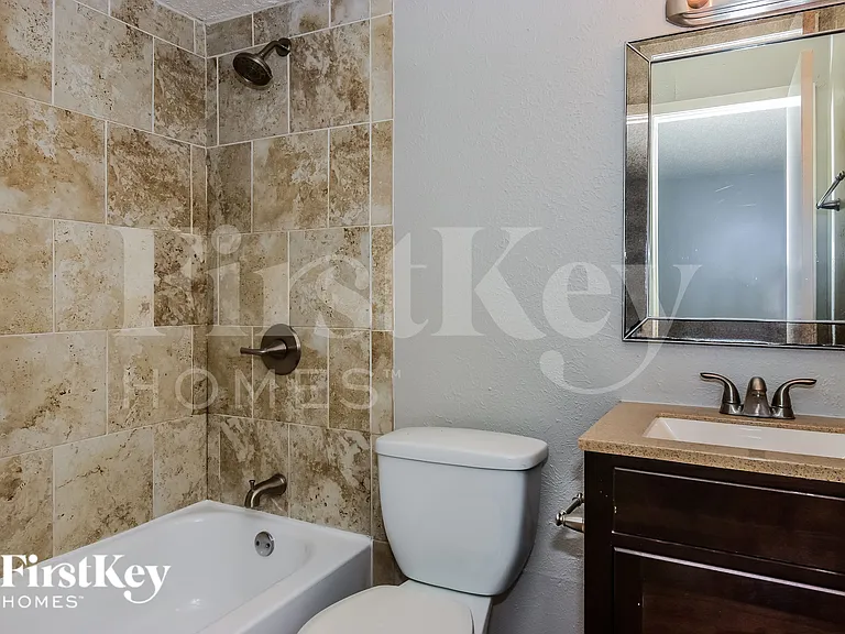 1418 Eagle Pass Dr — Photo 11