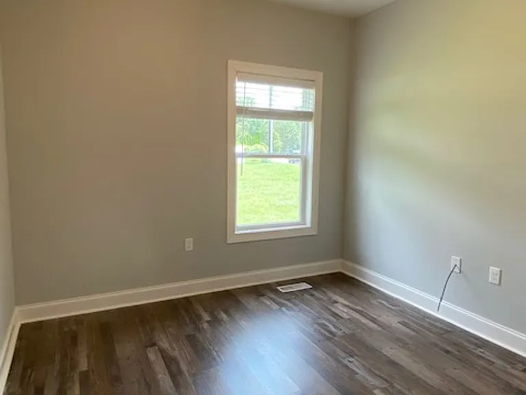 2950 Smallhouse Rd — Photo 18