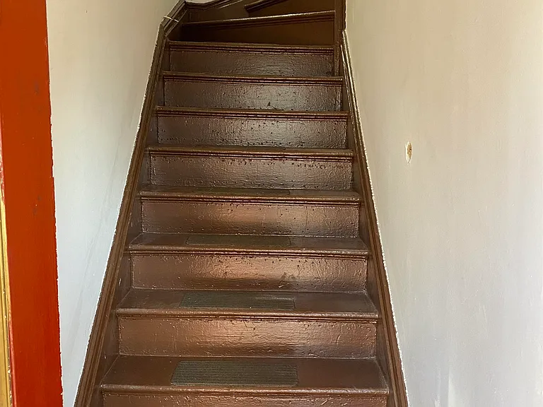 78 Van Nostrand Ave #2 — Photo 3