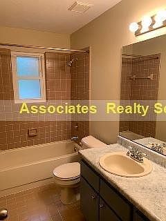 3rd image of 119 SW 75th Ter