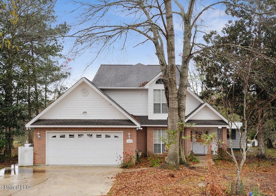 1st image of 1822 E Lakeshore Dr